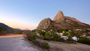 Vineyland and Peña de Bernal - Image 4